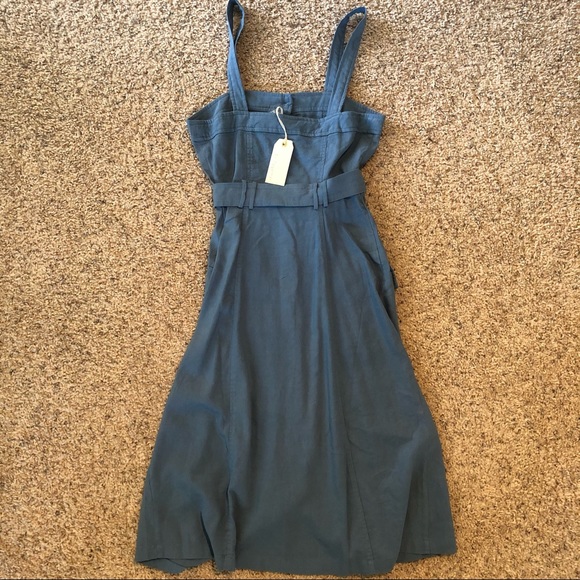 Linen Button Down Dress “At First Glance” - Picture 7 of 8